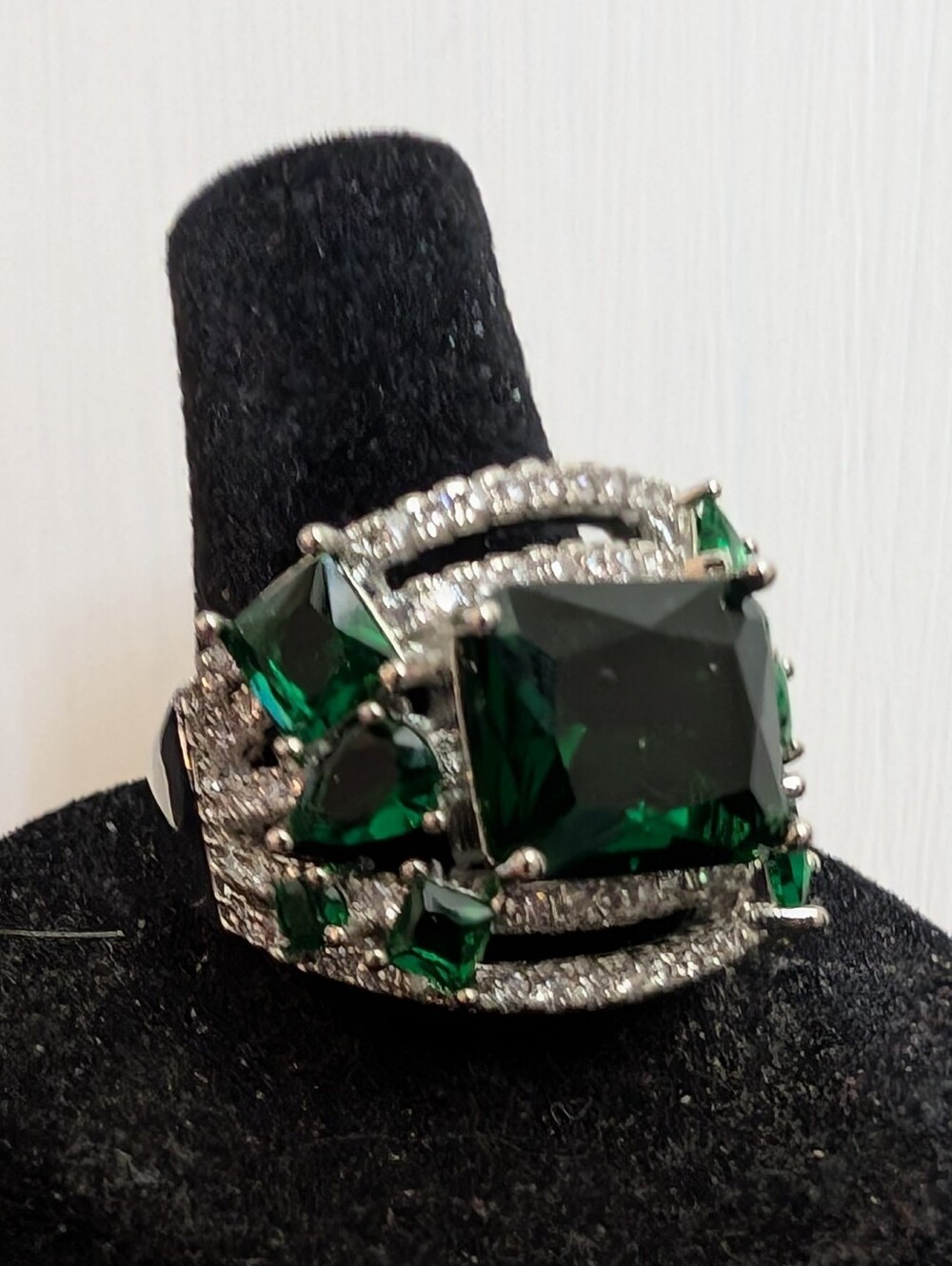 ##31. Large Emerald & Faux Duamonds Ring